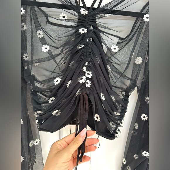 Alice McCall “The One” Black and Floral Rucched Top - Picture 10 of 16